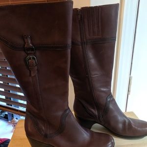 Clarks Ingalls Vicky Brown Leather Knee High Boots